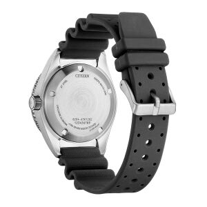 Citizen Erkek Kol Saati Siyah Silikon Kordon Otomatik Mekanizma Lacivert Kadran 40MM Mineral Cam 20 ATM
